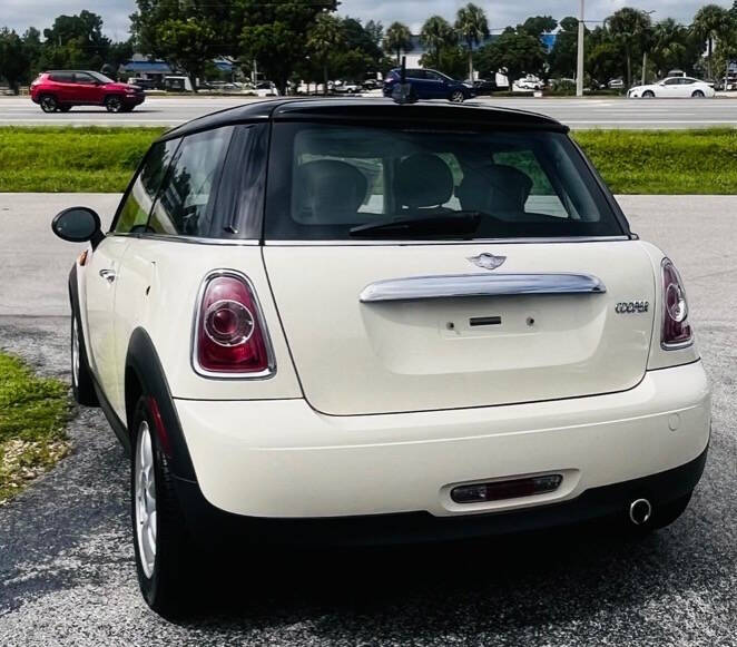 2013 MINI Hardtop for sale at Primary Auto Mall in Fort Myers, FL