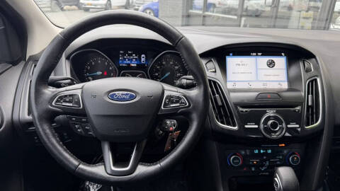 2017 Ford Focus SEL