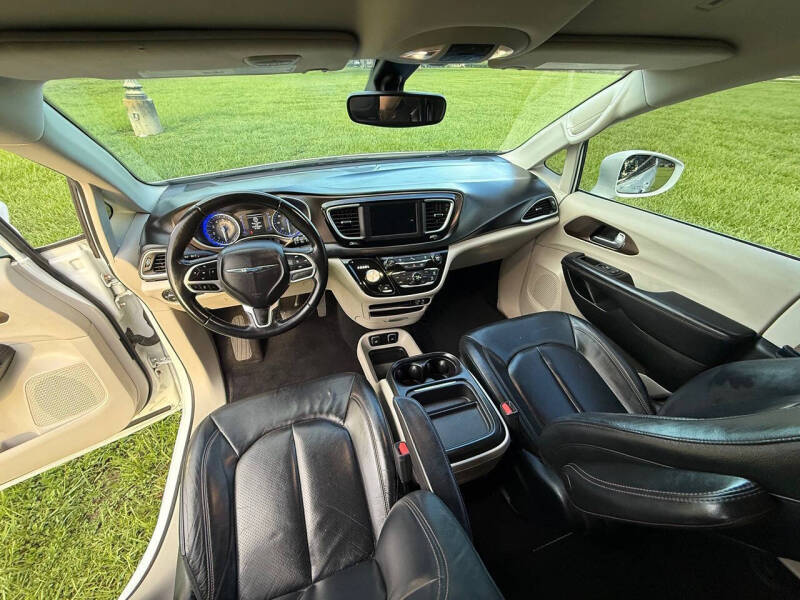 2018 Chrysler Pacifica Touring L