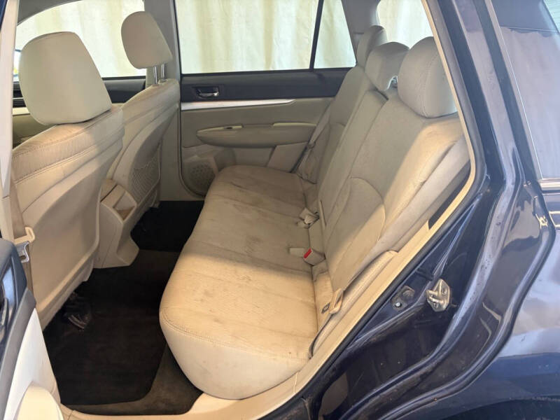 2012 Subaru Outback 2.5i Premium