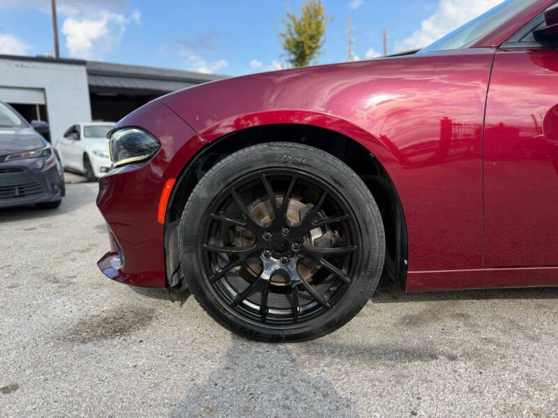 2018 Dodge Charger SXT