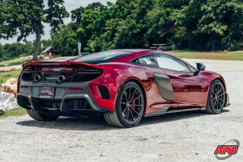 2016 McLaren 675LT