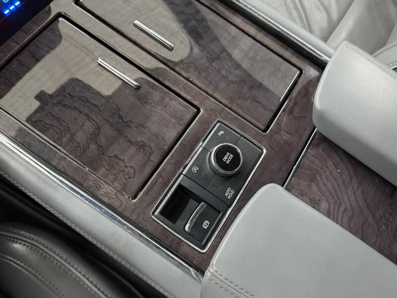 2019 Lincoln Navigator L Select