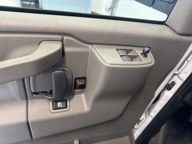 2026 Chevrolet Express 3500