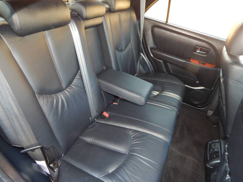 2002 Lexus RX 300