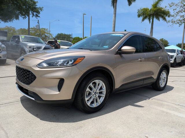 2021 Ford Escape SE