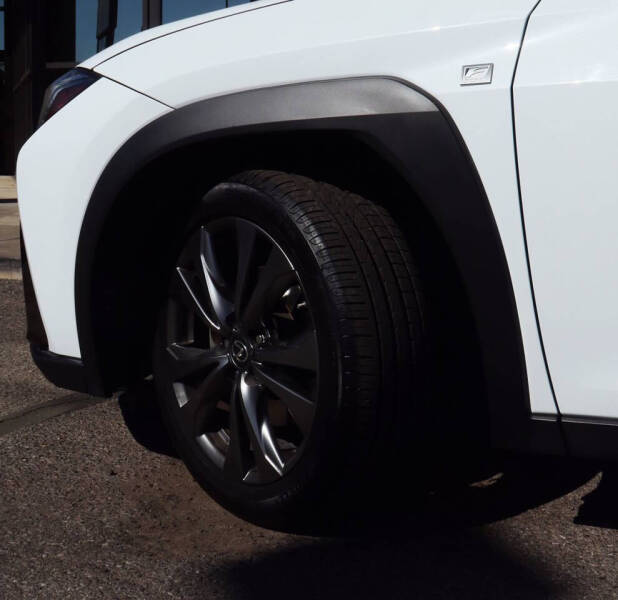 2019 Lexus UX 200 F SPORT