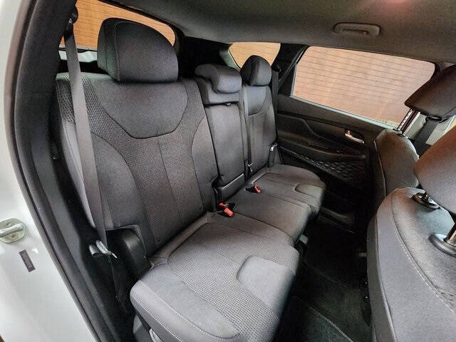 2020 Hyundai Santa Fe SE