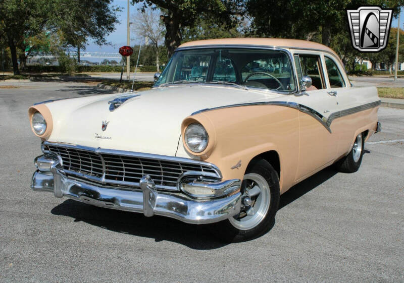 1956 Ford Fairlane