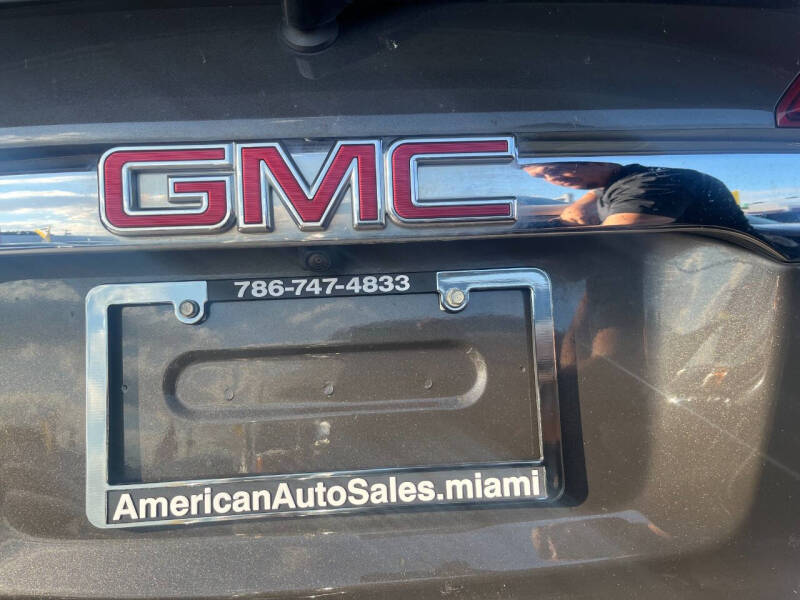 2019 GMC Acadia SLT-1