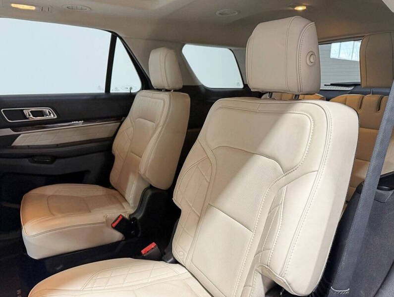 2018 Ford Explorer Platinum