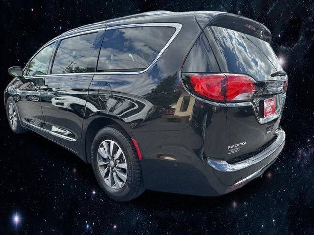 2020 Chrysler Pacifica Touring L Plus