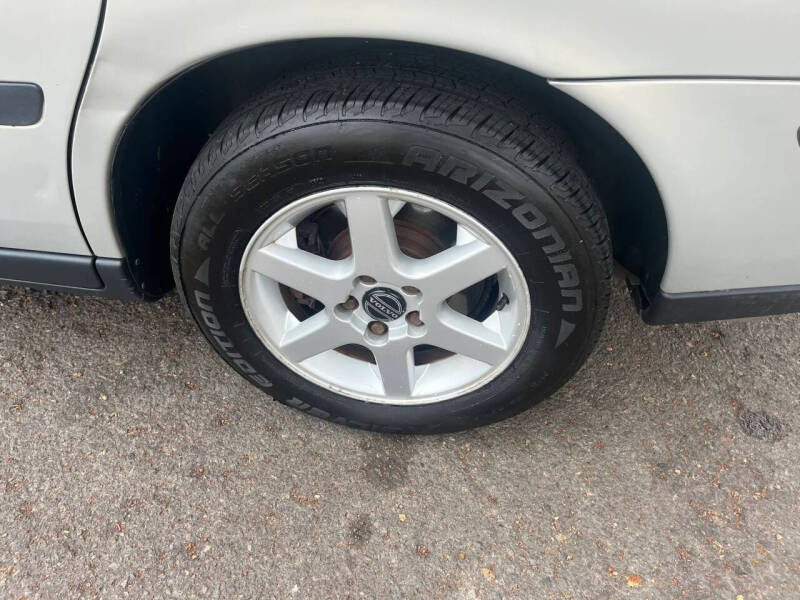 2001 Volvo V70 2.4M