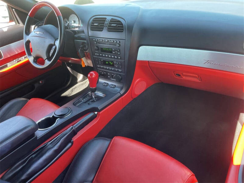 2003 Ford Thunderbird