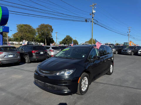 2017 Chrysler Pacifica Touring