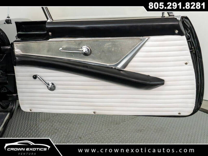 1955 Ford Thunderbird