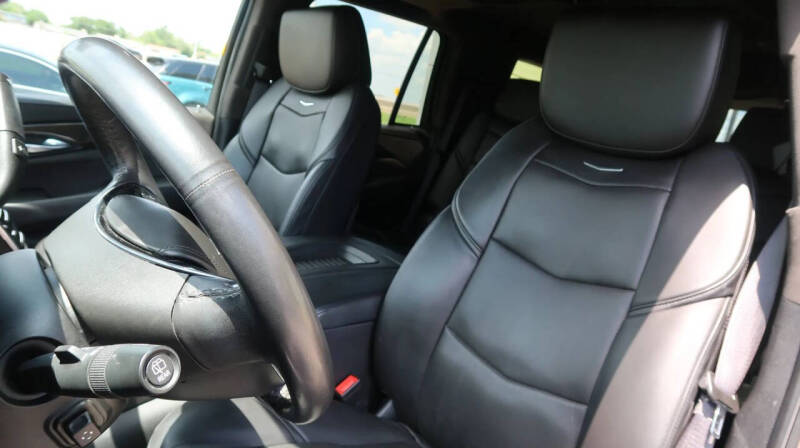 2020 Cadillac Escalade Platinum