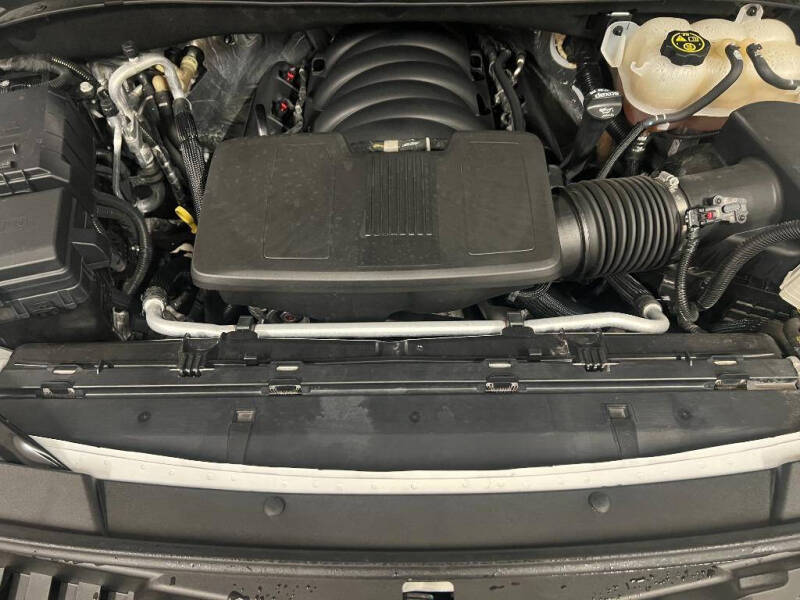 2021 Chevrolet Suburban RST