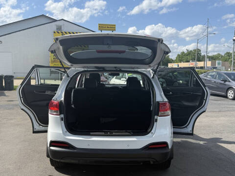 2017 Kia Sorento LX