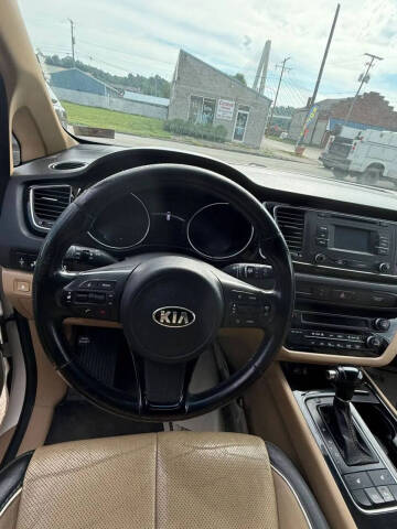 2015 Kia Sedona