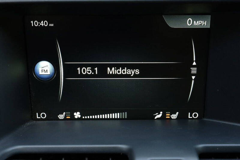 2016 Volvo XC60 T5 Premier