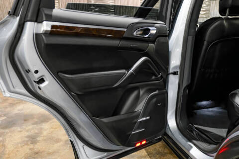 2017 Porsche Cayenne S