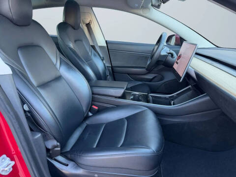 2020 Tesla Model 3 Long Range