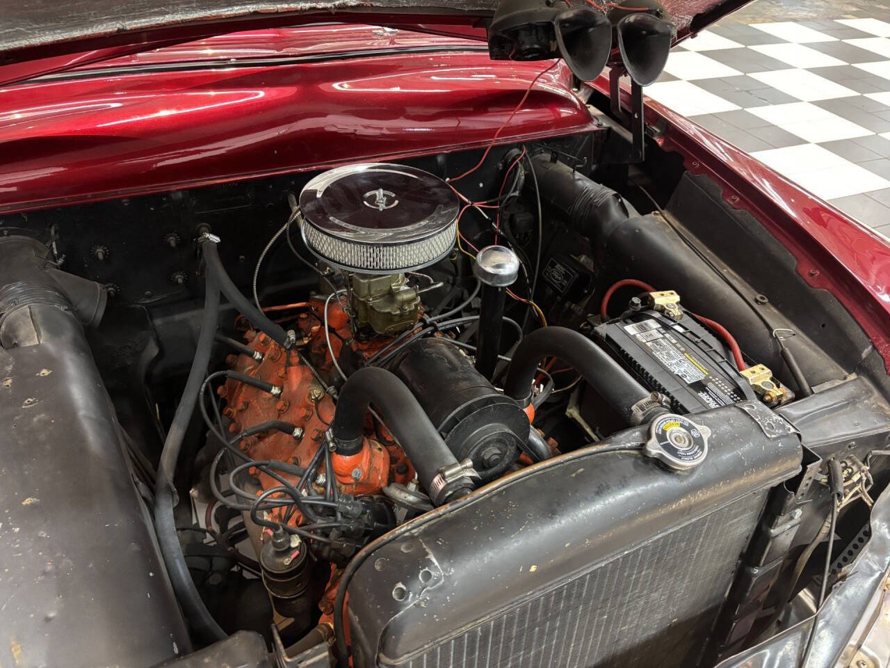 1951 Ford Custom 44