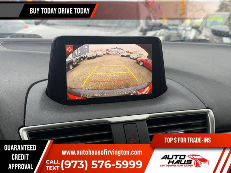 2018 Mazda MAZDA3 Touring