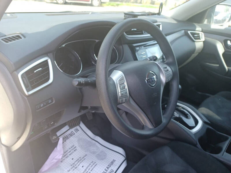 2016 Nissan Rogue S