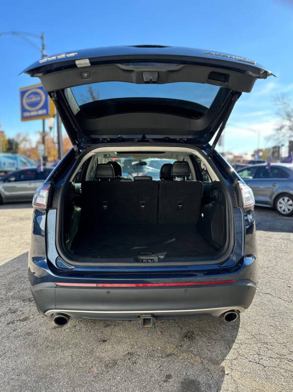 2017 Ford Edge Titanium