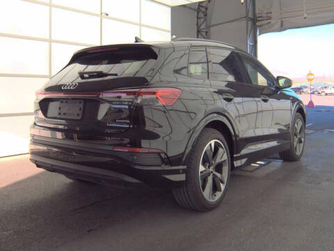 2024 Audi Q4 e-tron quattro Premium Plus 55