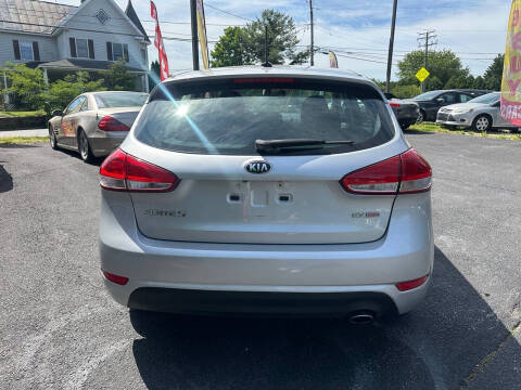 2016 Kia Forte5 EX