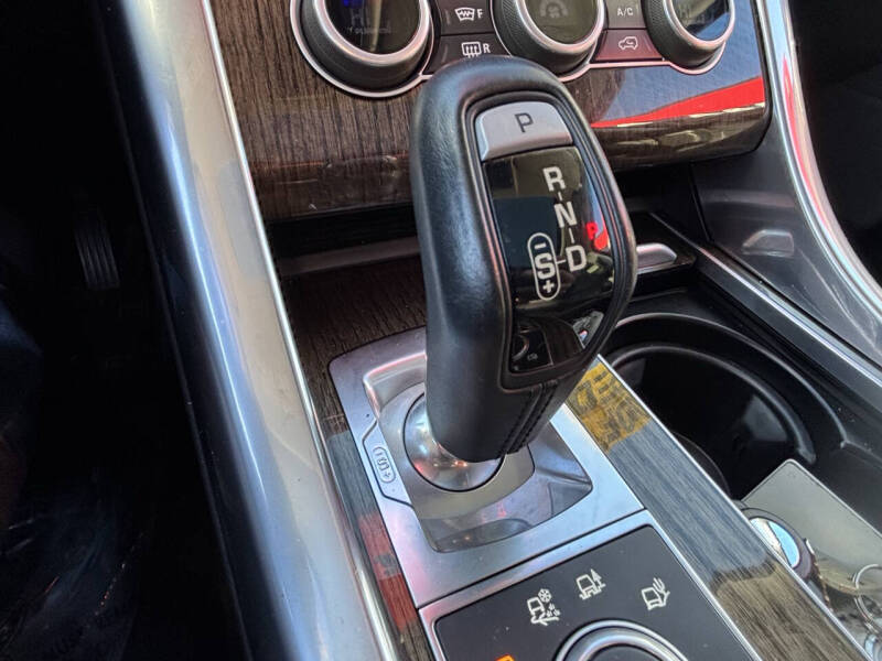 2017 Land Rover Range Rover Sport HSE