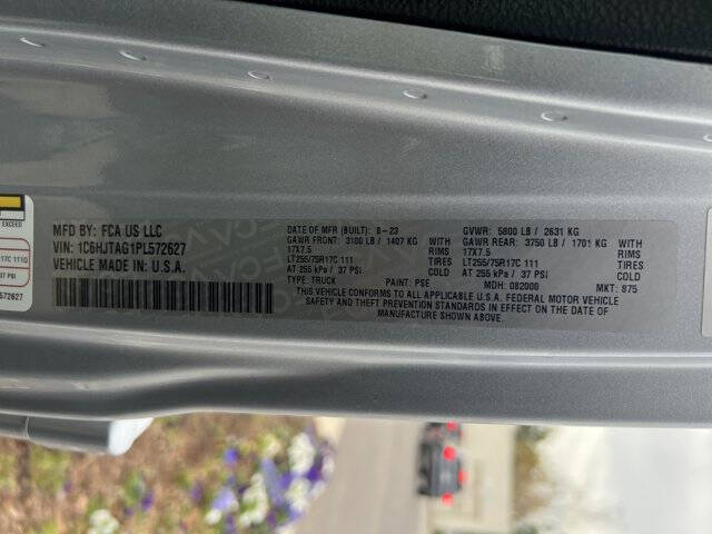 2023 Jeep Gladiator Willys