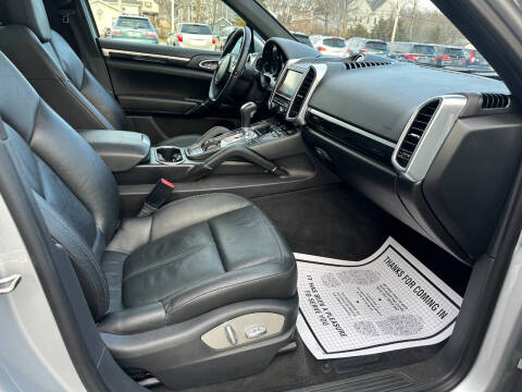 2014 Porsche Cayenne Platinum