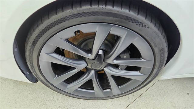 2021 Tesla Model S Plaid