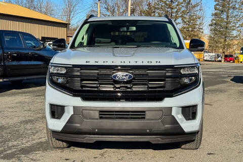 2026 Ford Expedition MAX Active