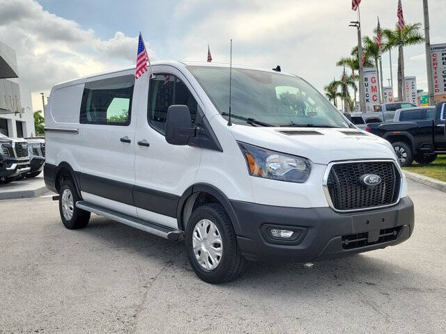 2025 Ford Transit