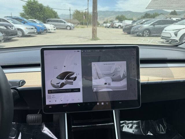 2020 Tesla Model 3 Standard Range