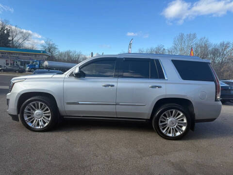 2015 Cadillac Escalade Platinum