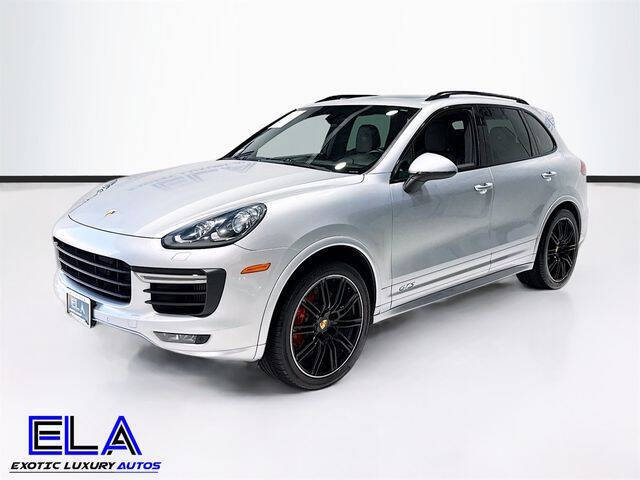 2016 Porsche Cayenne GTS