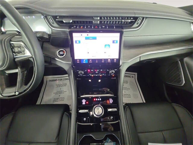 2025 Jeep Grand Cherokee L Overland