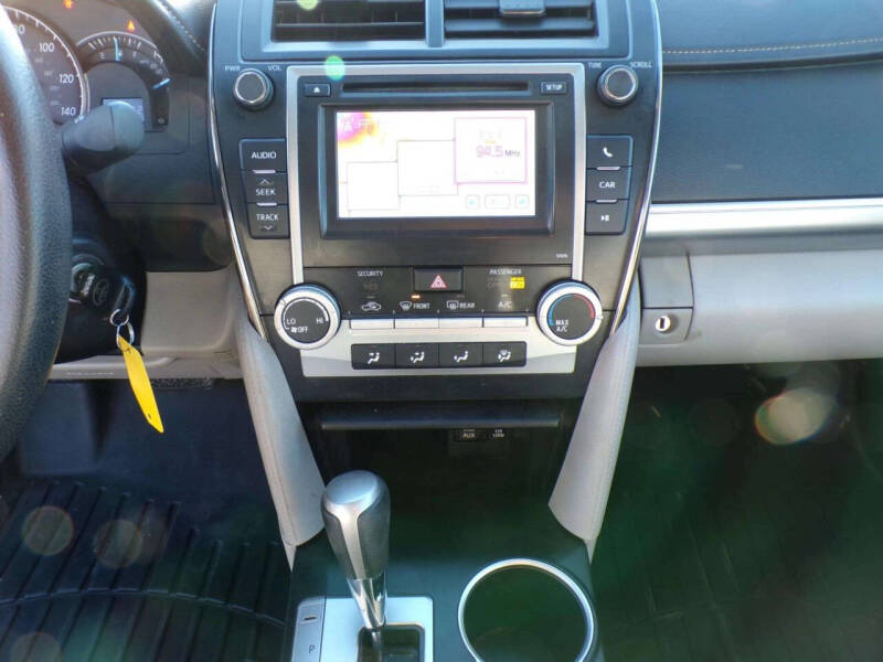 2013 Toyota Camry LE