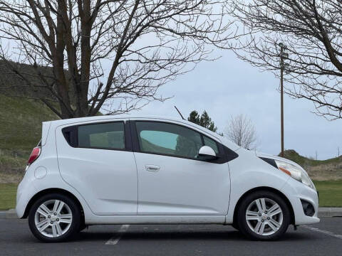 2014 Chevrolet Spark LS Manual