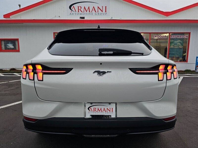 2023 Ford Mustang Mach-E Select