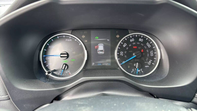 2020 Toyota RAV4 Hybrid XLE