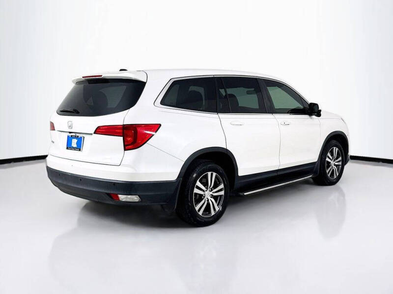 2017 Honda Pilot EX