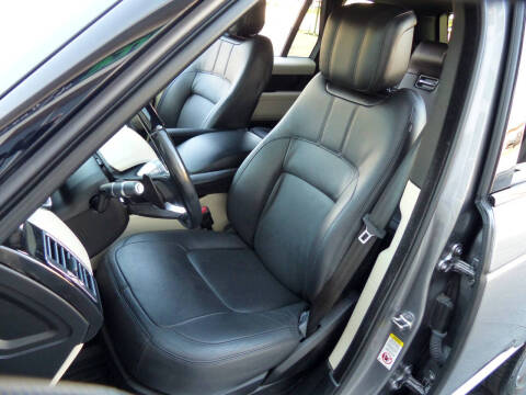 2020 Land Rover Range Rover P525 HSE
