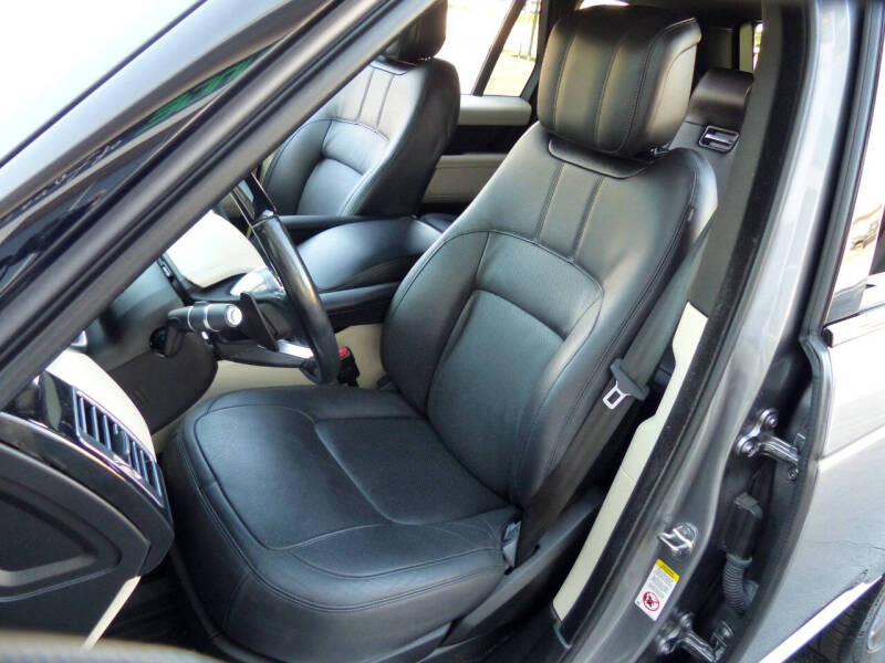 2020 Land Rover Range Rover P525 HSE